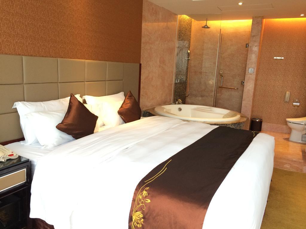 Shenzhen Baoan Royal International Hotel Exterior foto